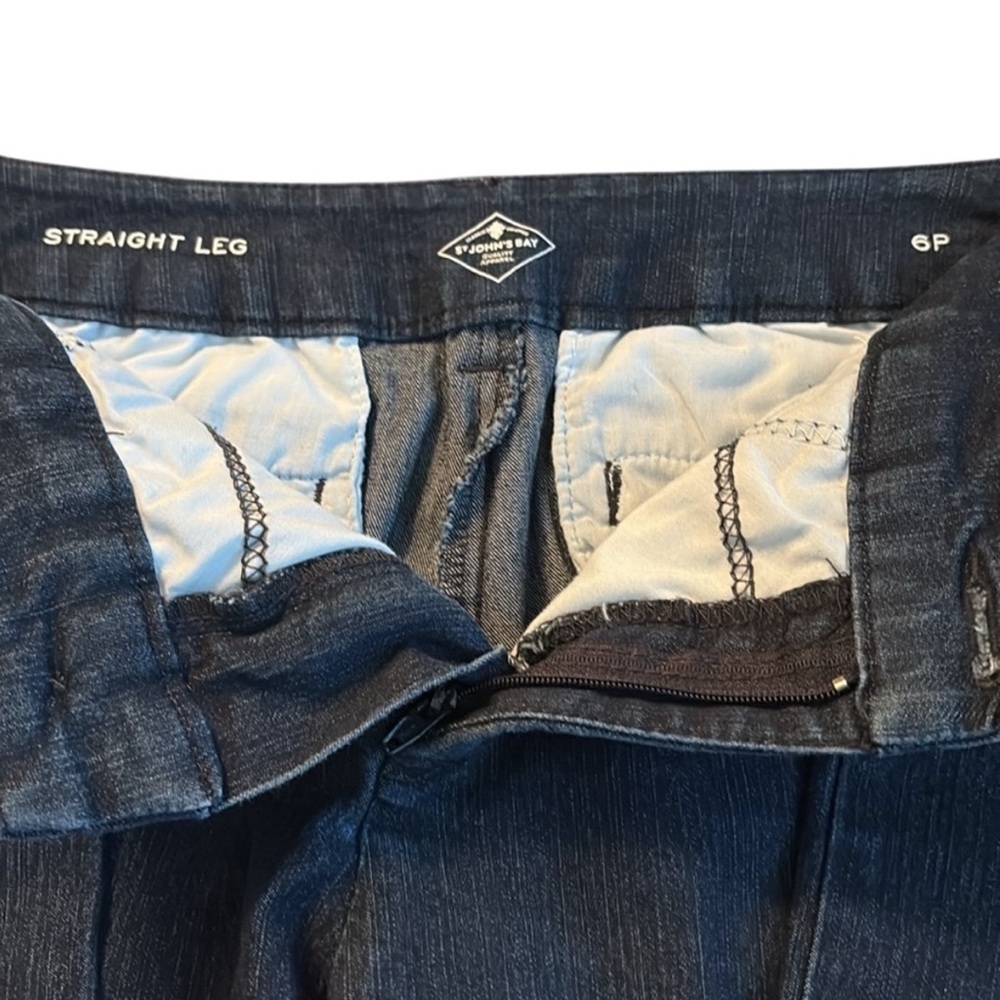 St John’s Bay, Straight Leg, Dark Denim Wash, Size 6P, NWOT - Picture 3 of 5